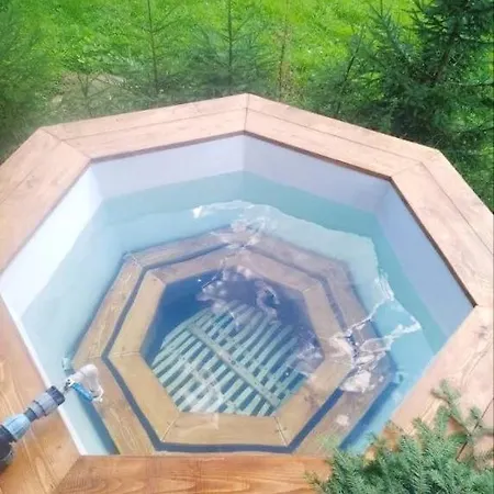 Apartment перша хата Synevyrsʼka Polyana