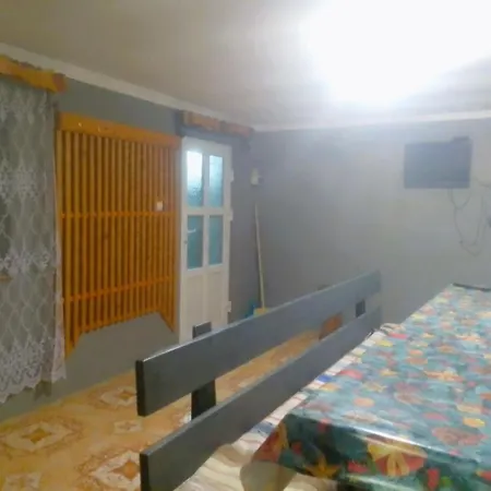 Apartment перша хата *